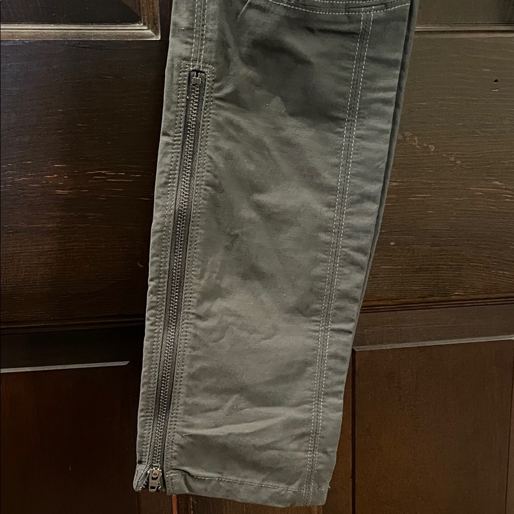 Kuhl Pants with Panel Details - Picture 3 of 9